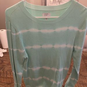 Ribbed long sleeve top